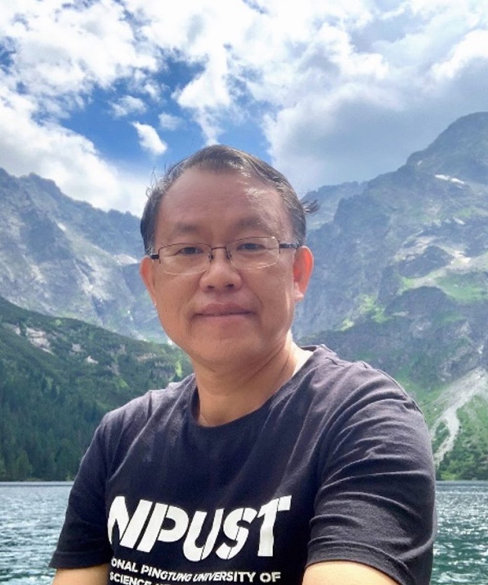 Dr.Kung-Hsiung Chang /Alex