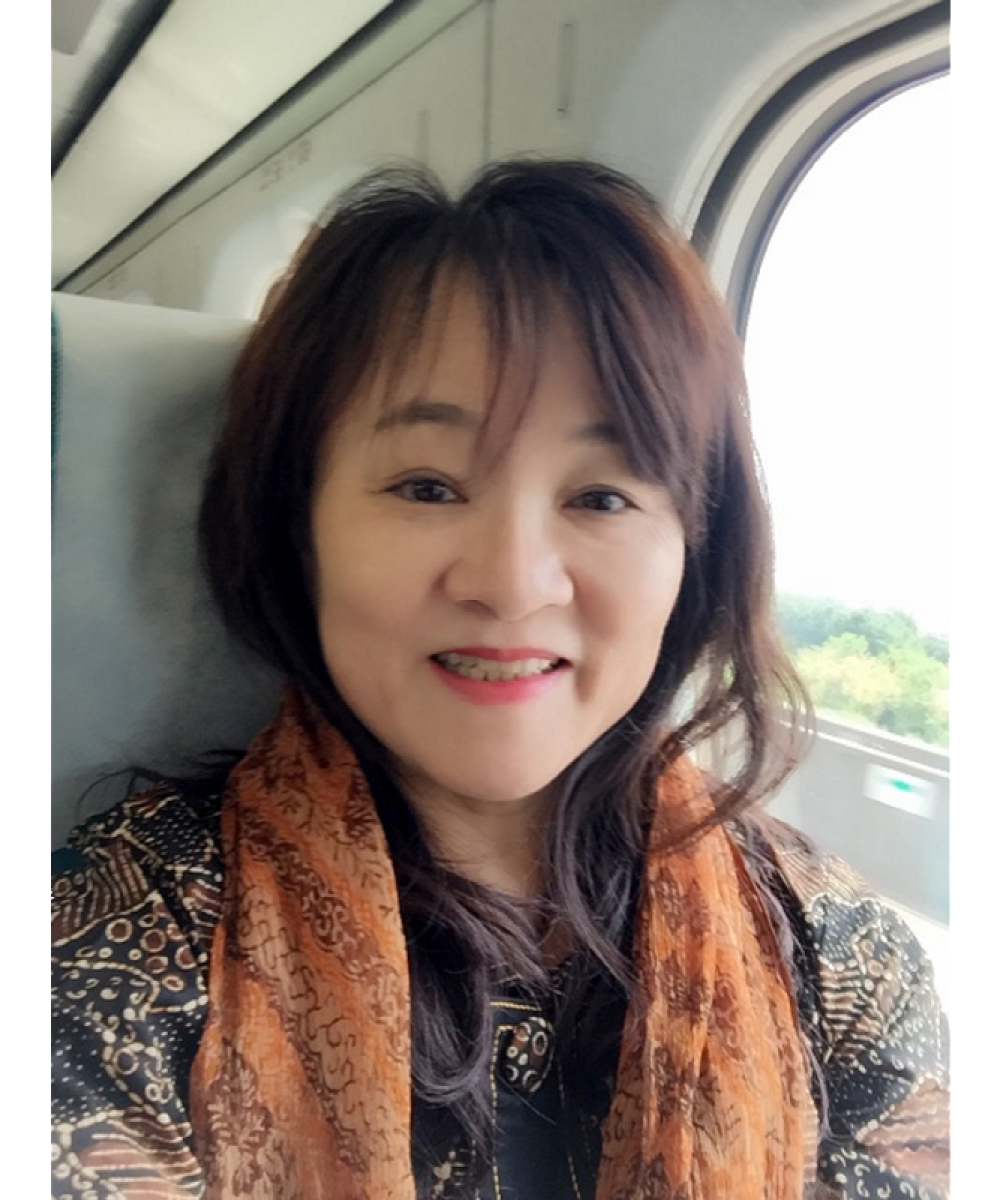 Dr.Wen-Hsi Hsu / Lydia