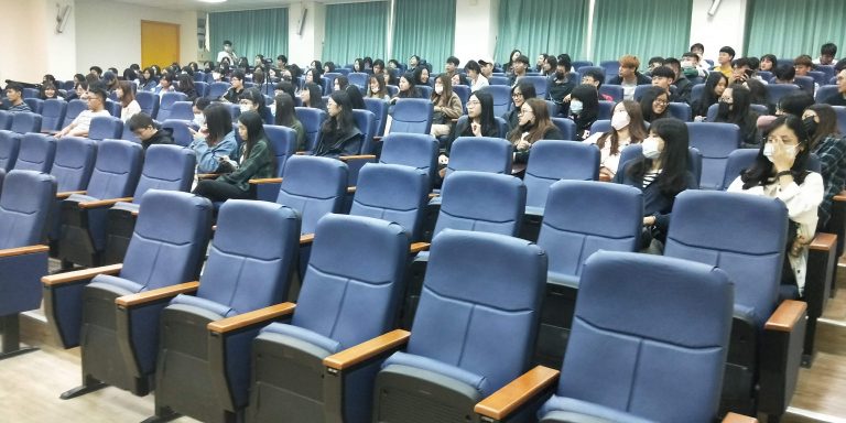 108學年度校外實習成果發表會_1