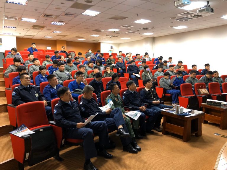 屏東空軍機場招生宣傳_1