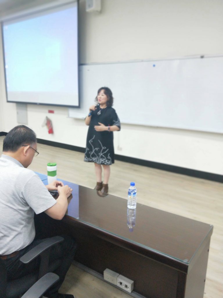 畢業系友分享會_12